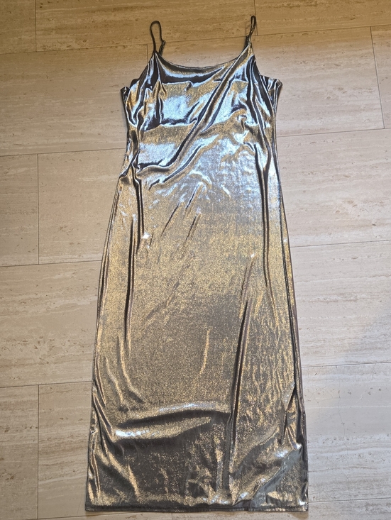 Jessica Simpson Dresses & Skirts - Jessica Simpson Metallic Silver Spaghetti Strap BodyCon Maxi Dress
